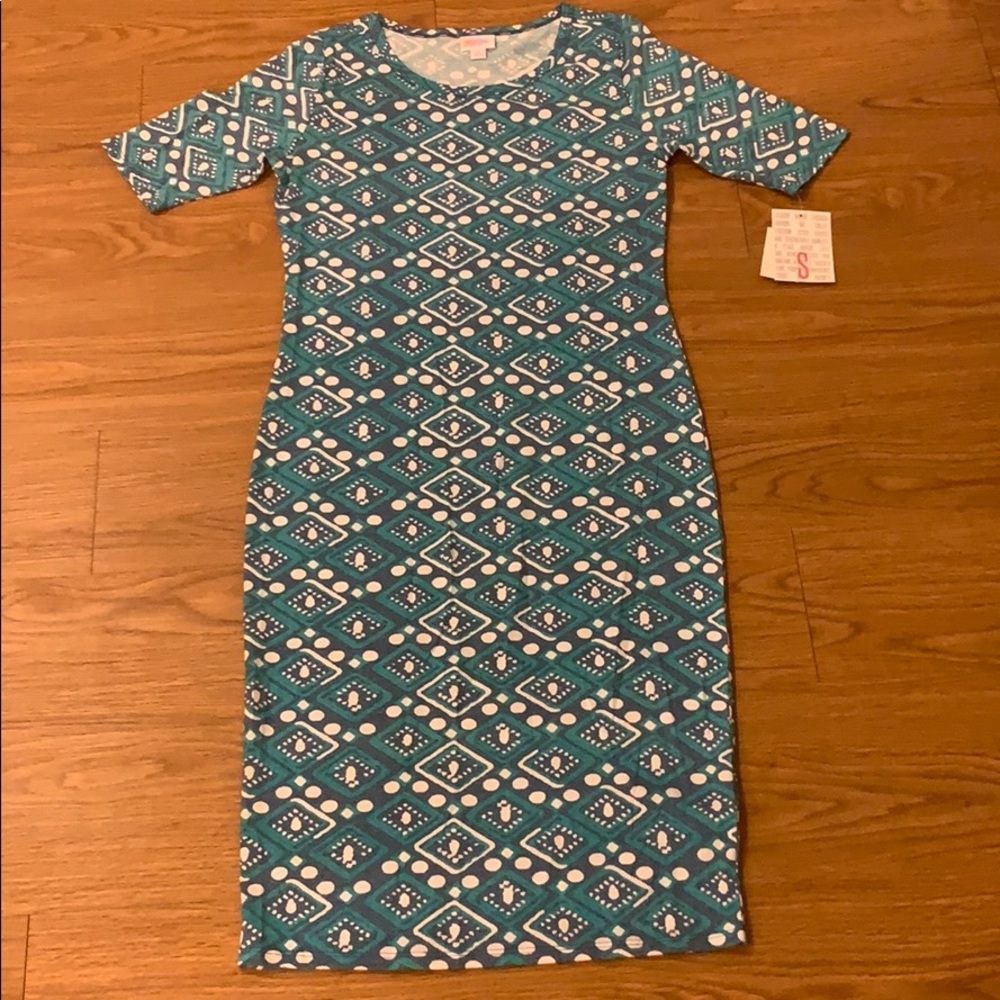 LuLaRoe Julia Dress